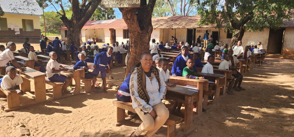2026-ruvuma-5-visit-outside-classroom-tanzania